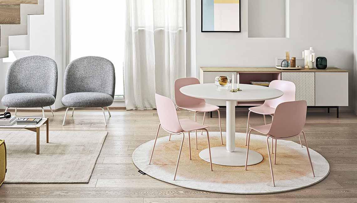 Stackable metal chair椅子
