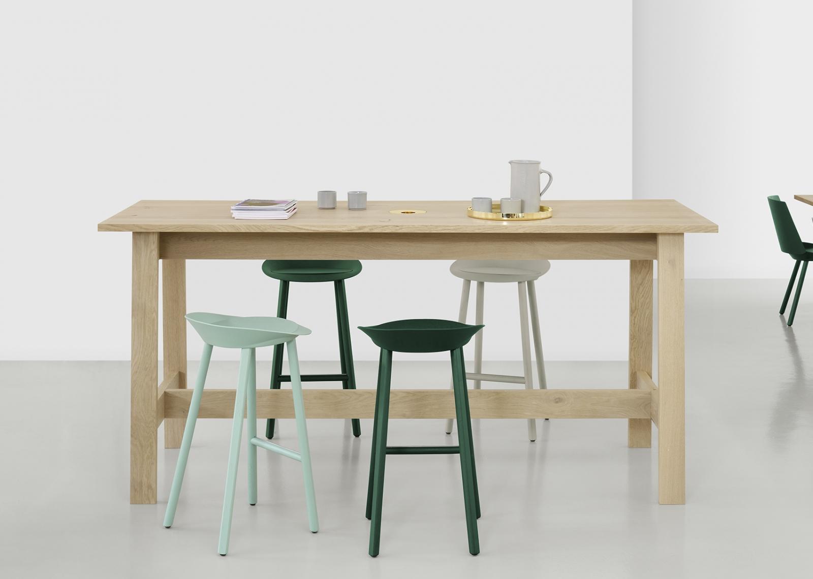 BASIS - HIGH TABLE 长餐桌