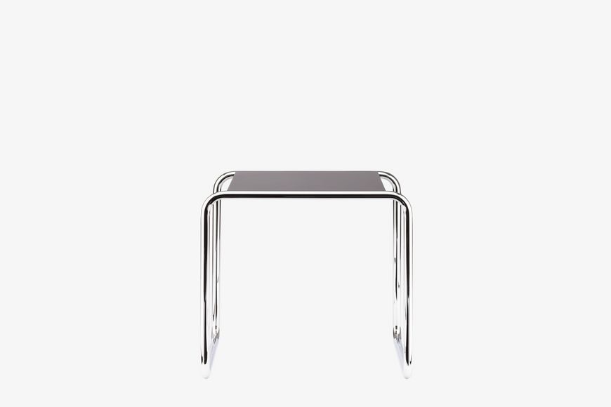B 9 HA STOOL 脚凳